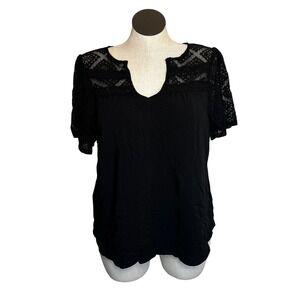 NWT Mason & Belle Black Lace Trim V Neck Short Sleeve Blouse Women's Size Medium